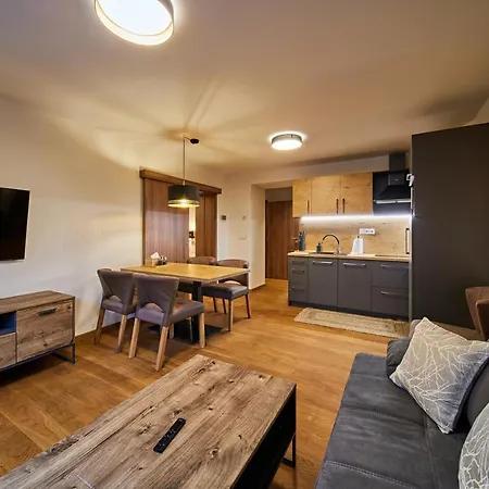 Vlci Stopa Appartement *